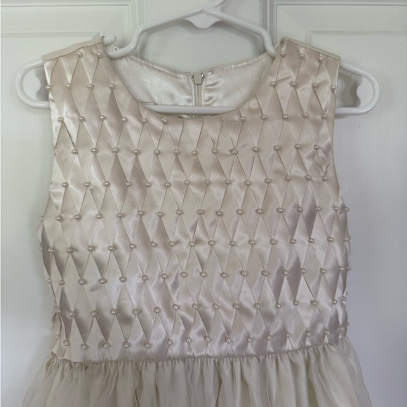 Formal Elegant Cream Sleeveless Girls Dress - Size 6t - Picture 4 of 9